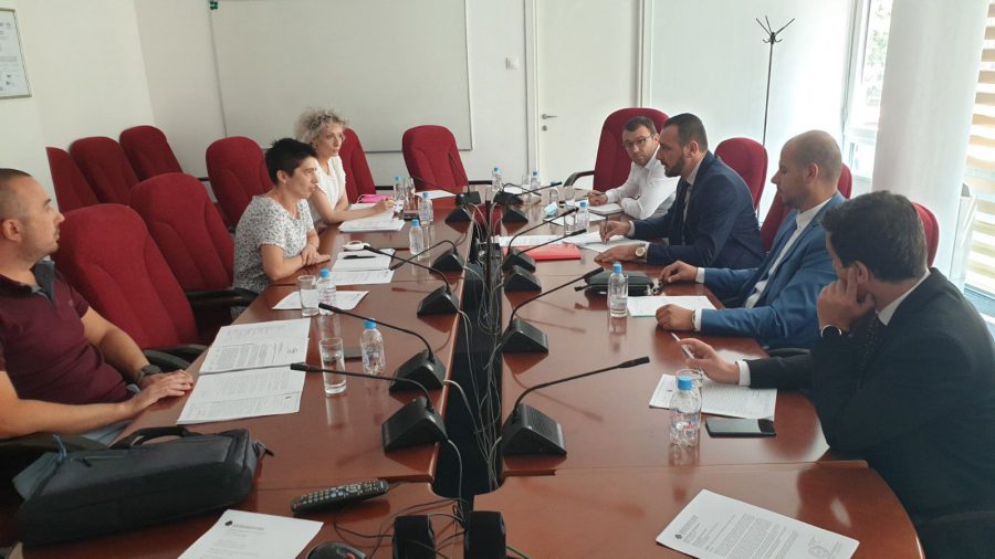 Radni sastanak predstavnika odbora grupacija proizvođača piva i proizvođača bezalkoholnih pića i voda BiH sa prestavnicima Sektora za poreze UINO BiH