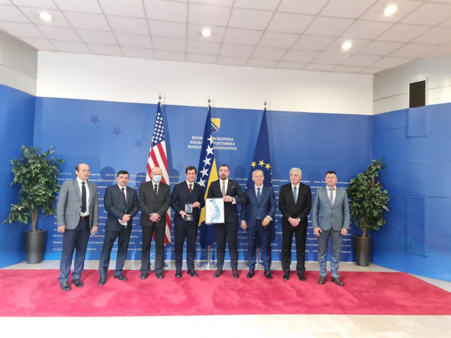 Evropski pokret u BiH uručio Ericu Nelsonu Orden naroda