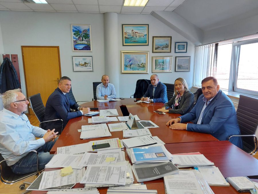 Predstavnici Vanjskotrgovinske/Spoljnotrgovinske komore Bosne i Hercegovine i Hrvatske gospodarske komore posjetili Općinu Kiseljak