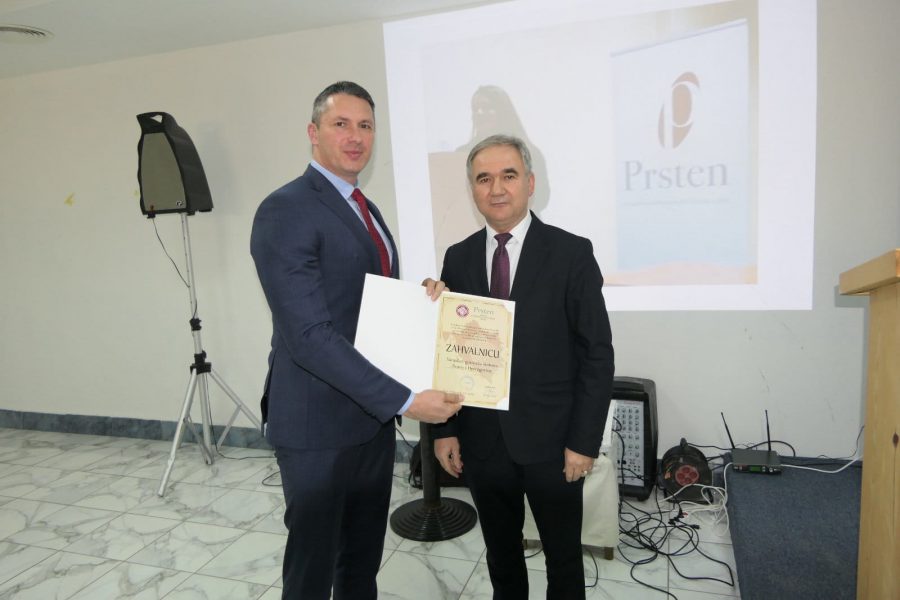 Dopredsjedniku Vukoviću uručena zahvalnica Udruge “Prsten”