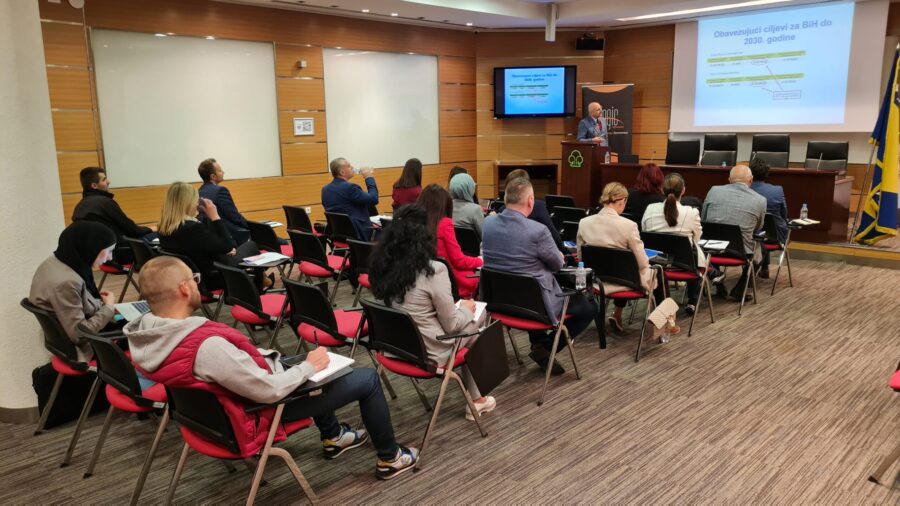 Održan seminar o utjecaju oporezivanja emisija ugljika na konkurentnost bh. poduzeća