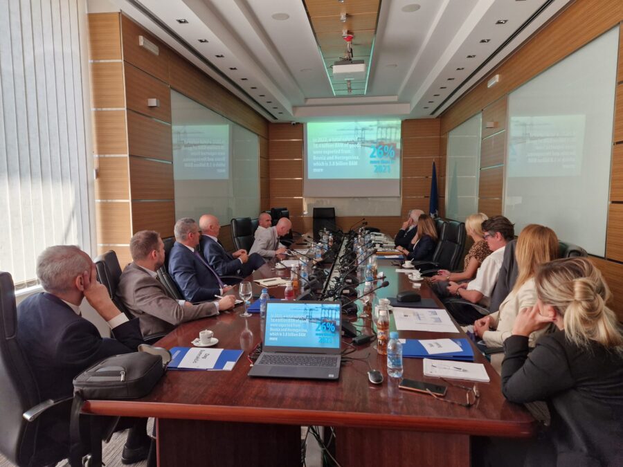 Novoimenovani ambasadori posjetili VTK/STK BiH