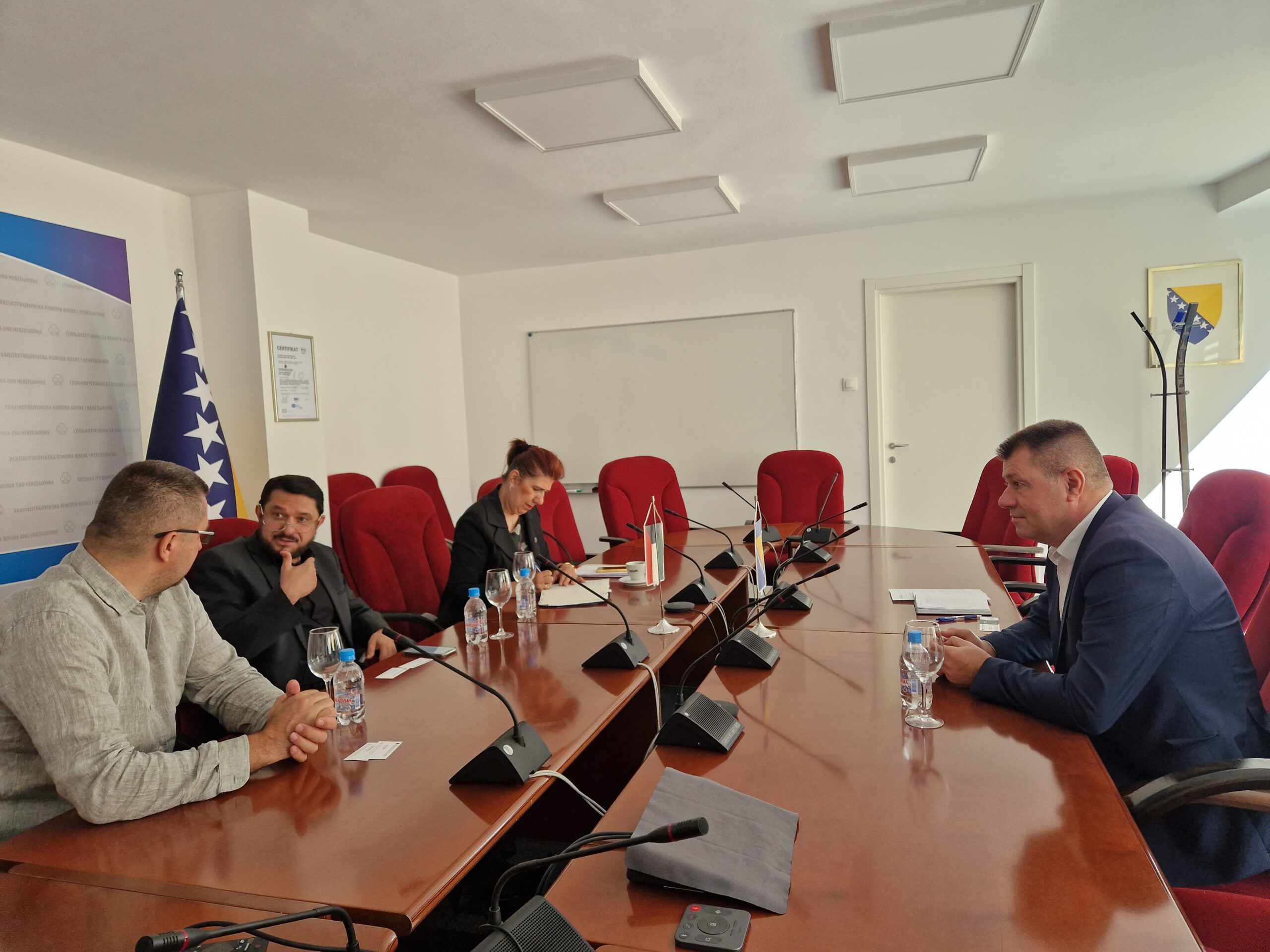 Potpredsjednik Egrlić na sastanku s novoimenovanim predsjednikom Kuvajtskog poslovnog vijeća u BiH
