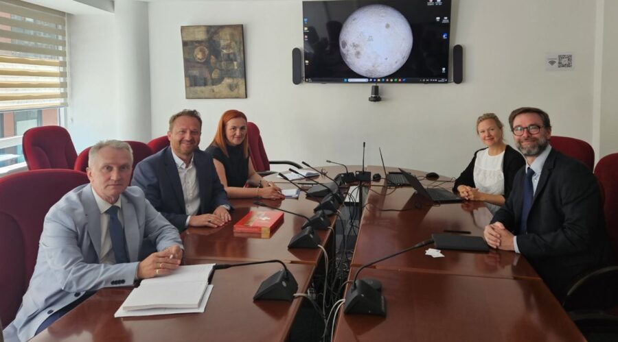 Predstavnici IRU-a u radnoj posjeti Vanjskotrgovinskoj komori Bosne i Hercegovine